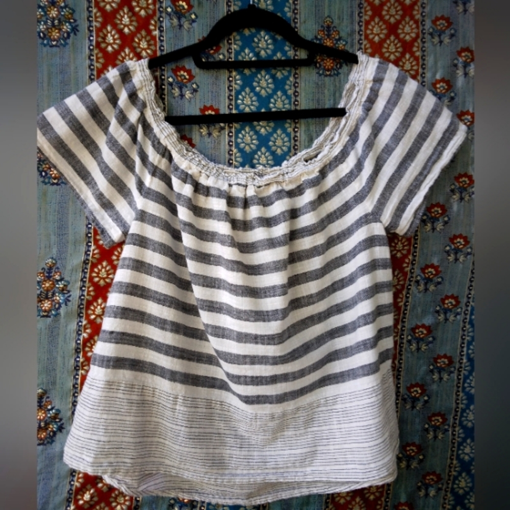 Lucky Brand cool airy cotton top